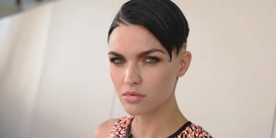 gender-neutral look